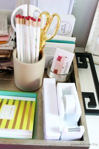 organized_office_supplies_on_tray-Arianna_Belle_Blog