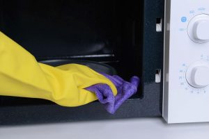 Cleaning Microwave