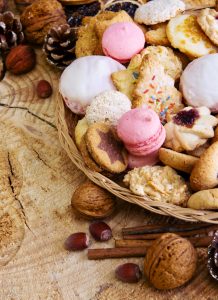 Christmas cookies in the plate.